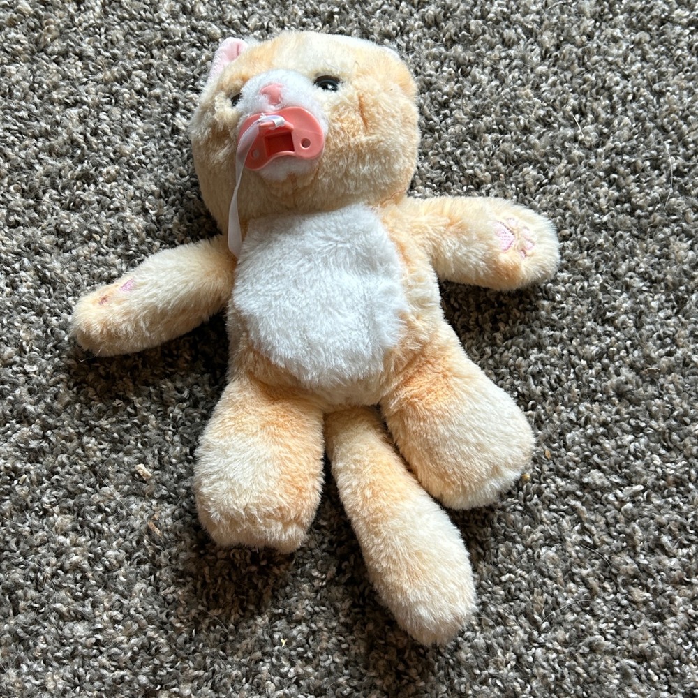 Little Live Pets Cozy Dozys Interactive Cat Plush Ginger w/ Pacifier